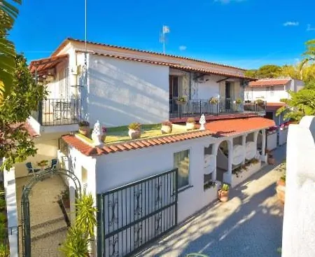 Junior Hotel Forio-2